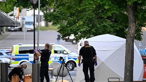 2 killed, 2 wounded in Sweden shooting believed to be gang-related